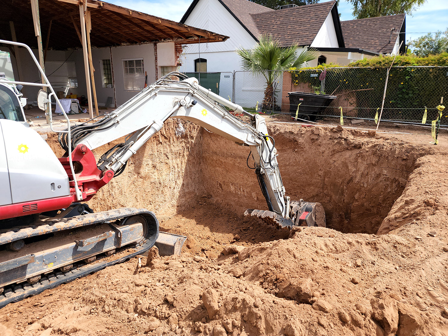 Basement digging excavation in Phoenix